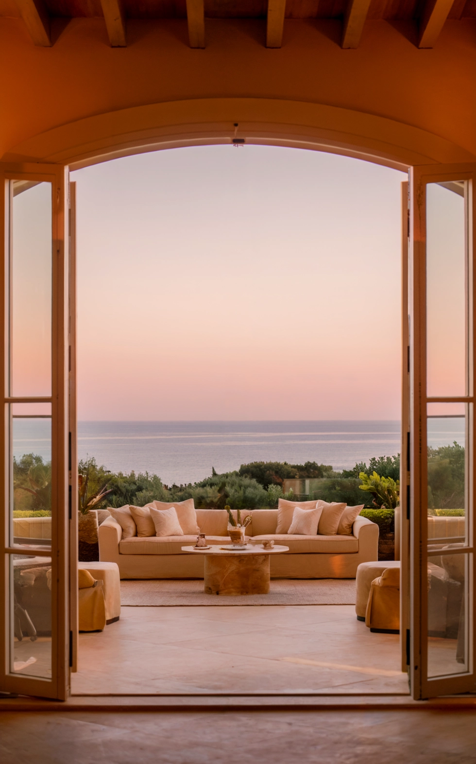 mediterranean style living room